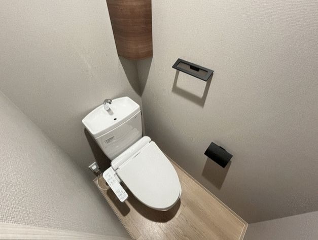 ＪＲ山陽本線 東福山駅 徒歩46分 3階建 築5年のトイレ写真