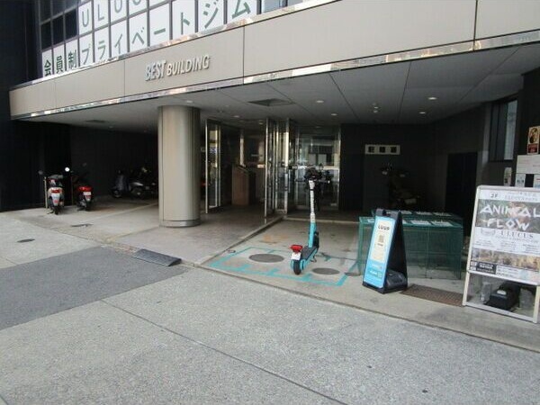 エントランス