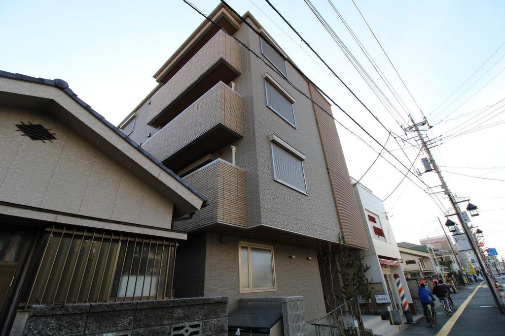 リラフォートの外観写真