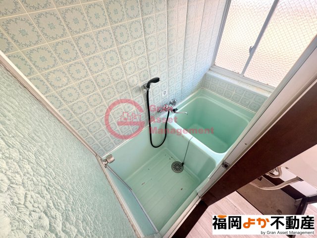 バス・シャワールーム　【福岡よか不動産】ゆったり過ごせるお風呂です