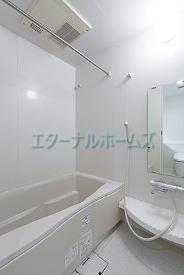 東京メトロ丸ノ内線 四谷三丁目駅 徒歩4分 11階建 築18年の風呂写真