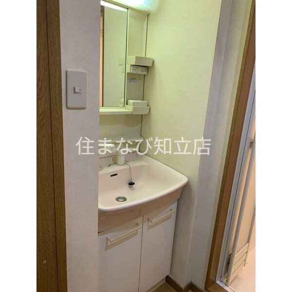 ＪＲ東海道本線 三河安城駅 徒歩14分 2階建 築24年の内装写真
