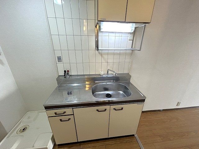 キッチン　参考写真。