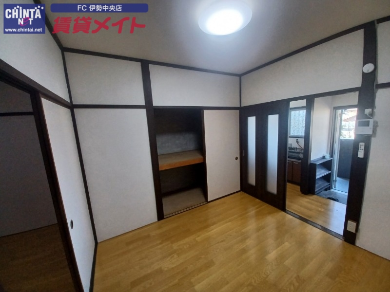 居室・リビング　別部屋参考写真です