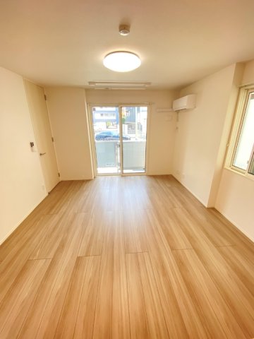 D-room箱崎の居間写真