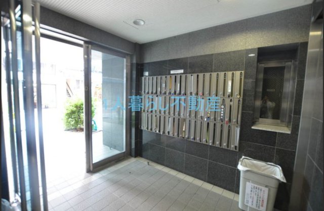 京急本線 新馬場駅 徒歩4分 9階建 築30年の外観写真