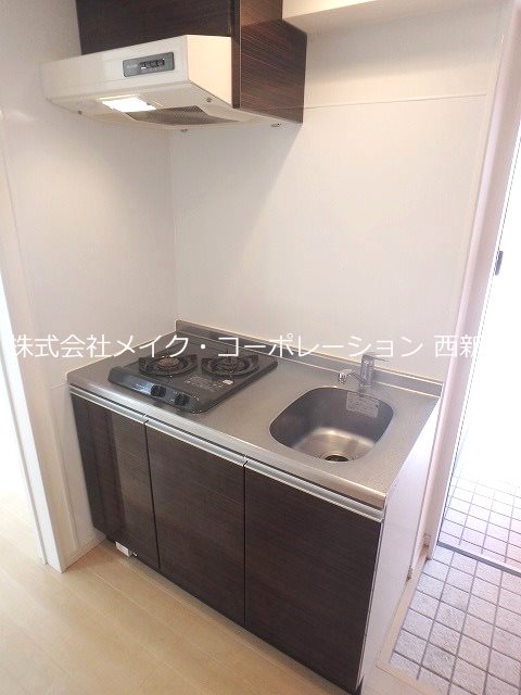 地下鉄空港線 室見駅 徒歩4分 2階建 築19年のキッチン写真