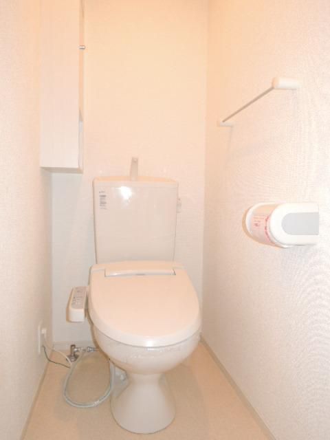 サンモール五番館のトイレ写真