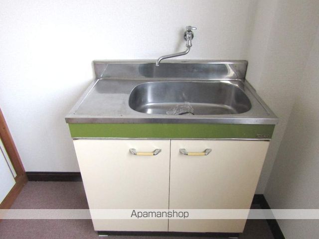 稲垣マンションのキッチン写真