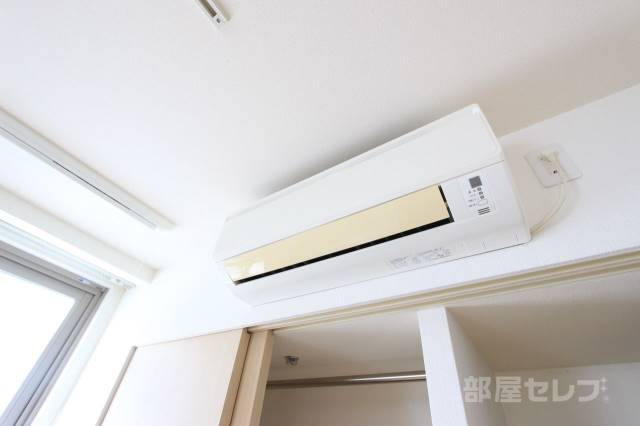 その他設備　エアコンで１年中快適ですね
