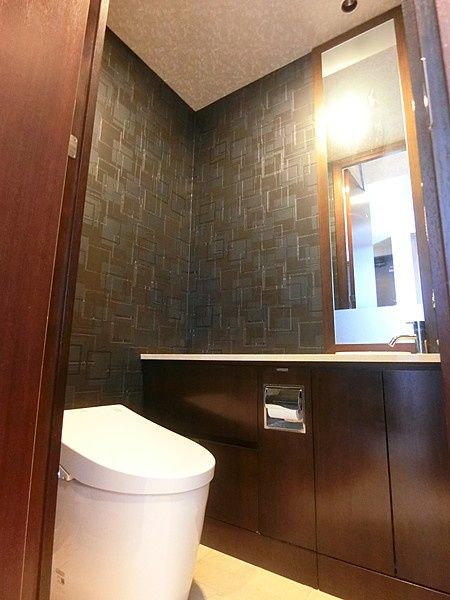 トイレ　別タイプ部屋　参考写真です