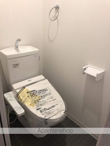 地下鉄谷町線 太子橋今市駅 徒歩6分 4階建 築9年のトイレ写真