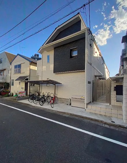 東急田園都市線 駒沢大学駅 徒歩20分 築27年