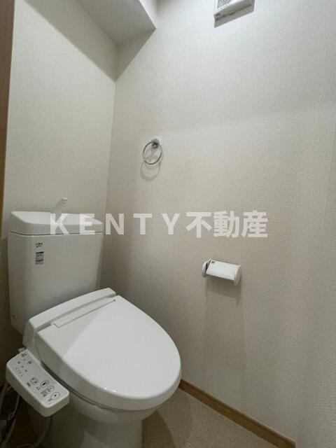 トイレ　落ち着いたトイレです