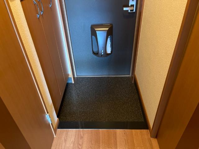 玄関　玄関