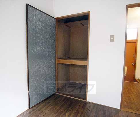 収納　奥行きのある大容量の収納です。