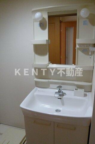洗面設備　忙しい朝には欠かせない洗面所です