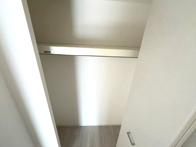 収納　イメージとして別部屋のお写真です