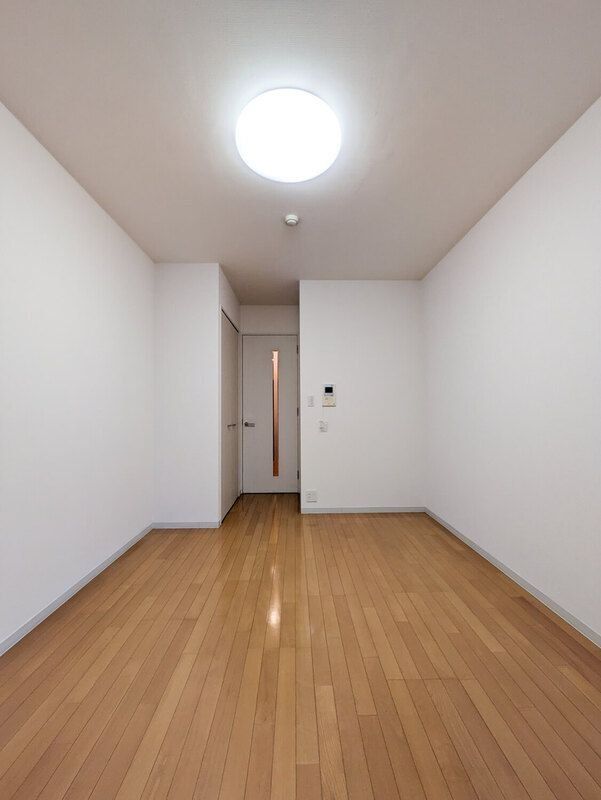 居室・リビング　明るい室内です