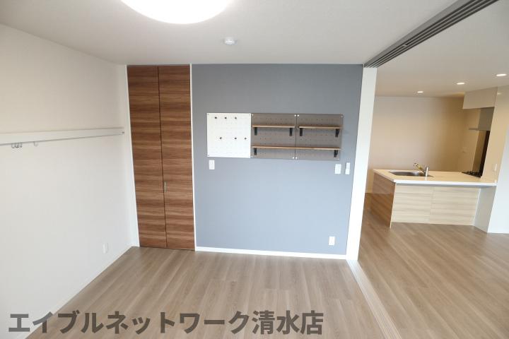 その他部屋・スペース　明るい色調の室内です