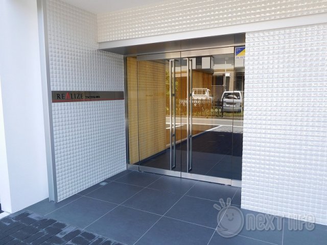 エントランス　レアライズ立川