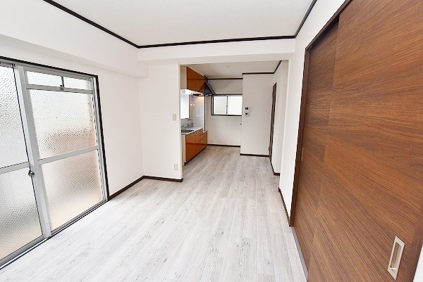 居室・リビング　★LDK10帖★