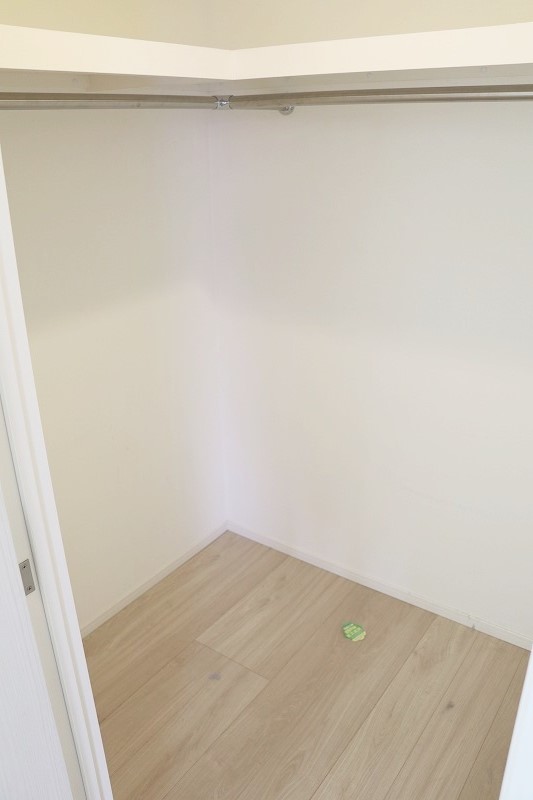 収納　別部屋参照