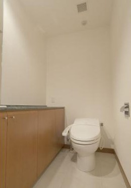 トイレ　別室参考写真