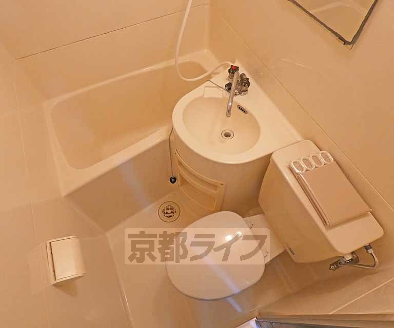 バス・シャワールーム　ユニットバスです