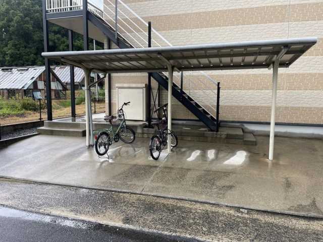 エントランス　建物外観