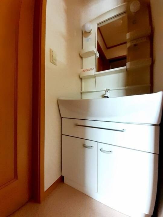 洗面設備　ドレッサー