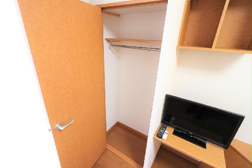 収納　大切な衣類を収納出来るクローゼットを完備！