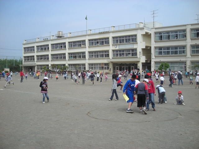 【メゾンミホリの小学校】