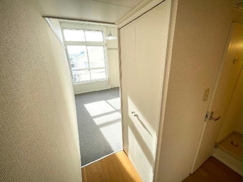 収納　家具家電なし部屋