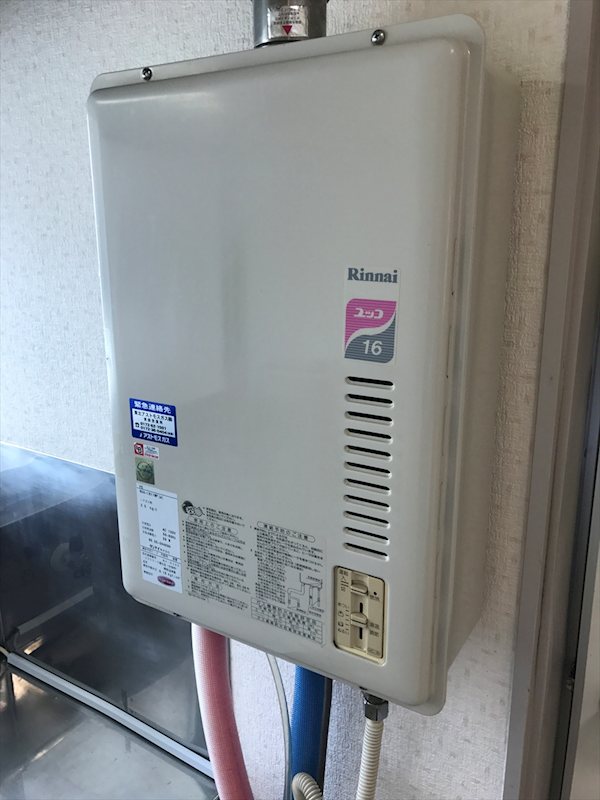 その他設備　給湯器の様子