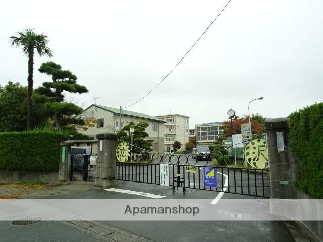 小学校　広沢小学校（小学校）まで956m