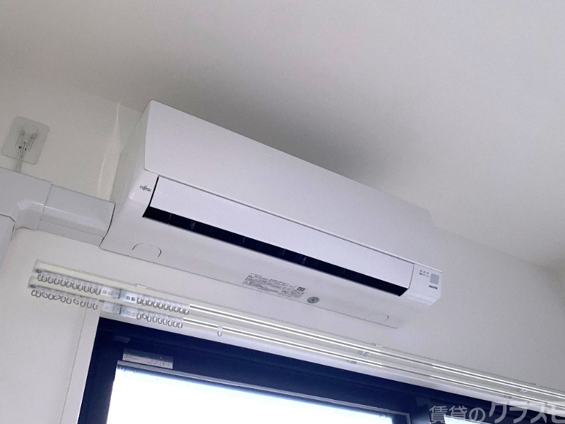 その他設備　リビングにエアコンあります！