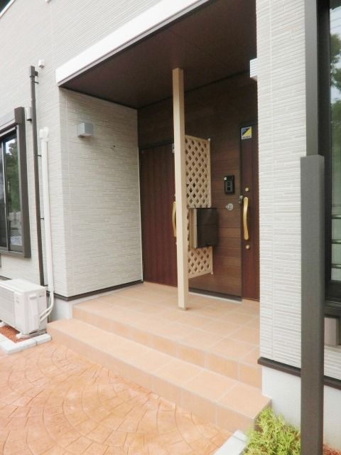 エントランス　建物入り口部分です