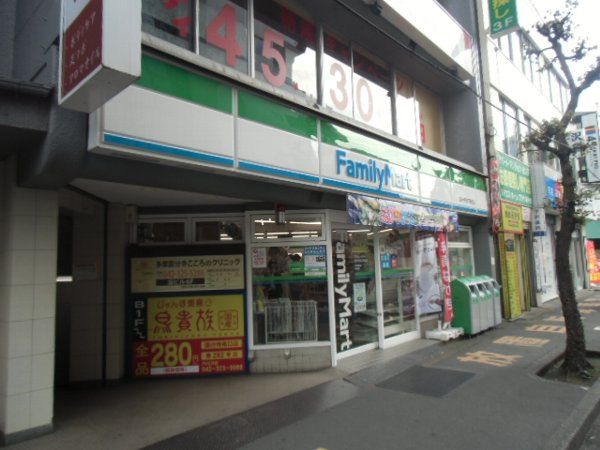 コンビニ　ファミリーマート国分寺南口駅前店（コンビニ）まで391m