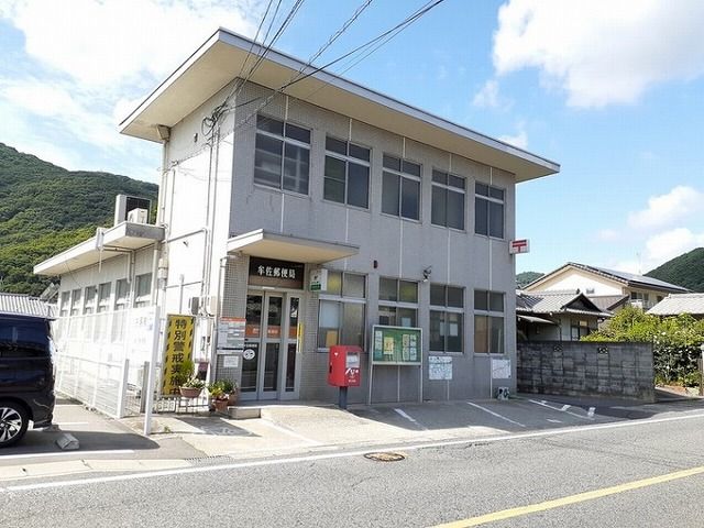 【岡山市北区牟佐のアパートの郵便局】