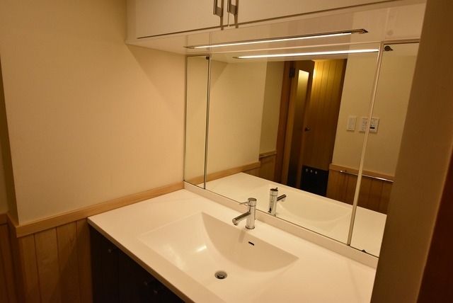 洗面設備　お部屋探しは株式会社　タウンハウジング　までお気軽にお問合…