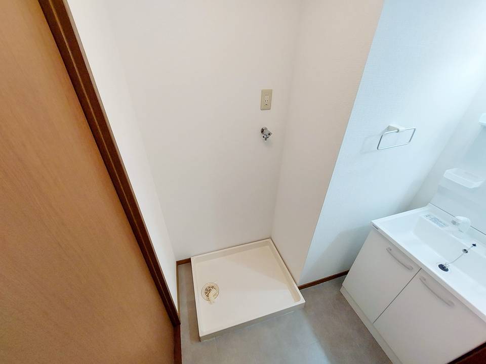 洗面設備　洗濯機置場