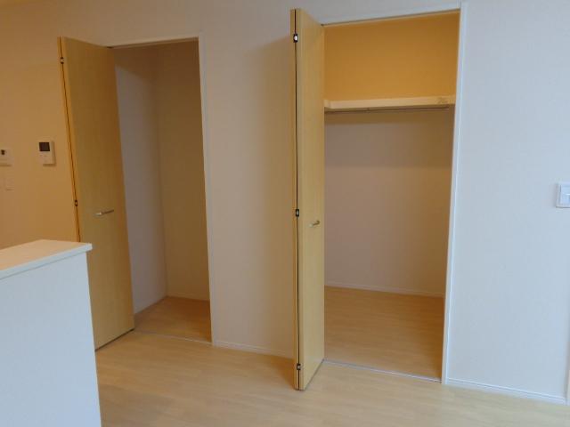 収納　ウォークインクローゼット等