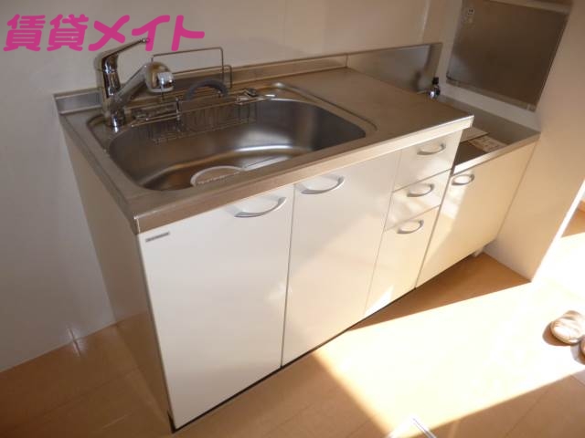 キッチン　同型参考写真
