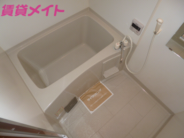 バス・シャワールーム　同型参考写真