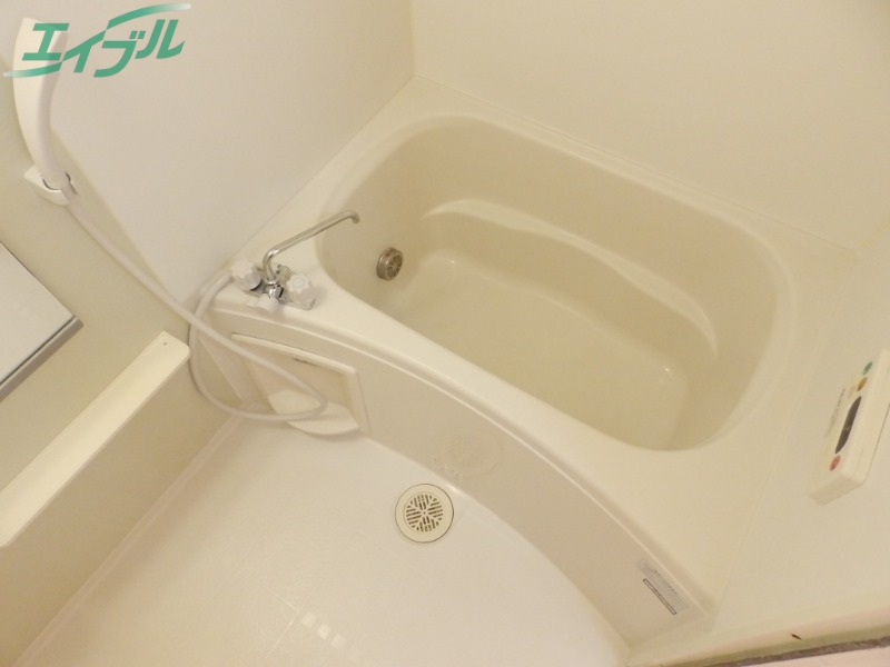 バス・シャワールーム　同型タイプの写真です。