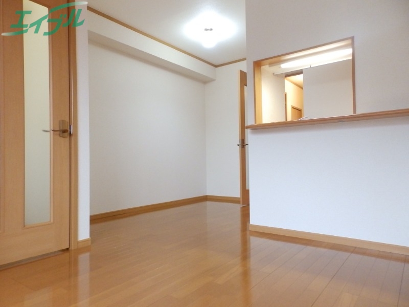 居室・リビング　同型タイプの写真です。