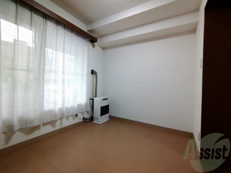 その他部屋・スペース　寝室は建具で仕切られているので、寝室の空間を作れますね！