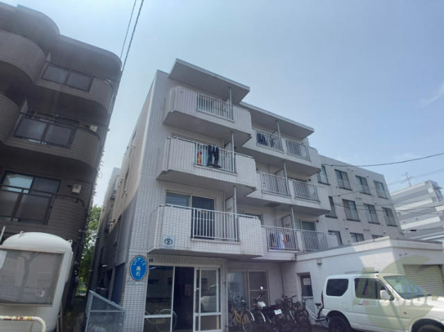 建物外観　札幌市北区北１８条西「レジデンス高石」