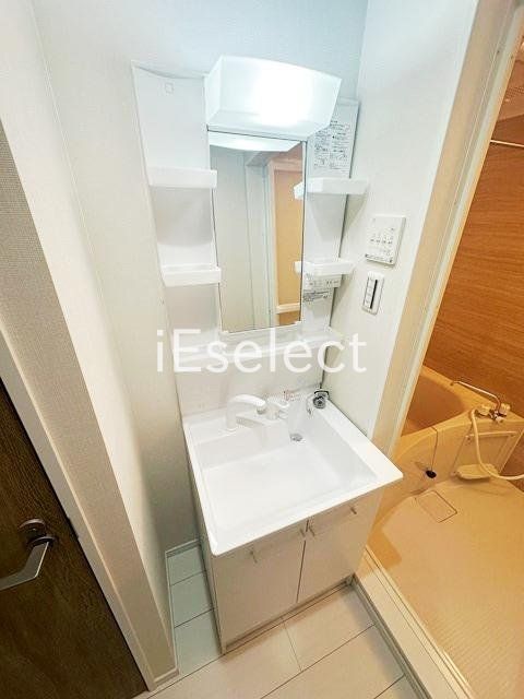 洗面設備　忙しい朝に便利なシャンプードレッサー♪